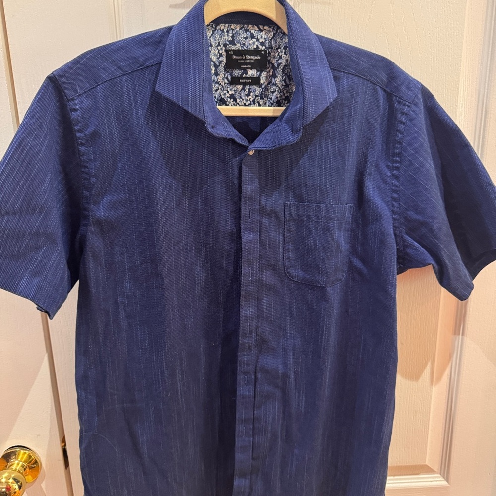 Bruun & Stengade Men's Navy Casual Button Down Shirt